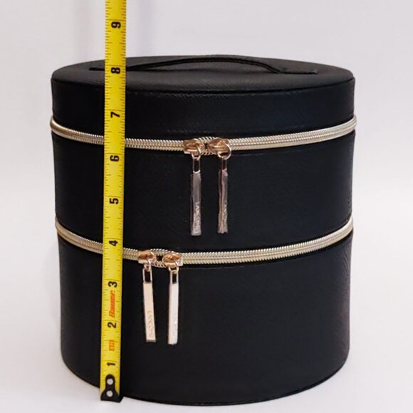 Lancôme Paris Makeup Train Case – Black & Fuchsia – Mirror – 2 compartments - Picture 11 of 11